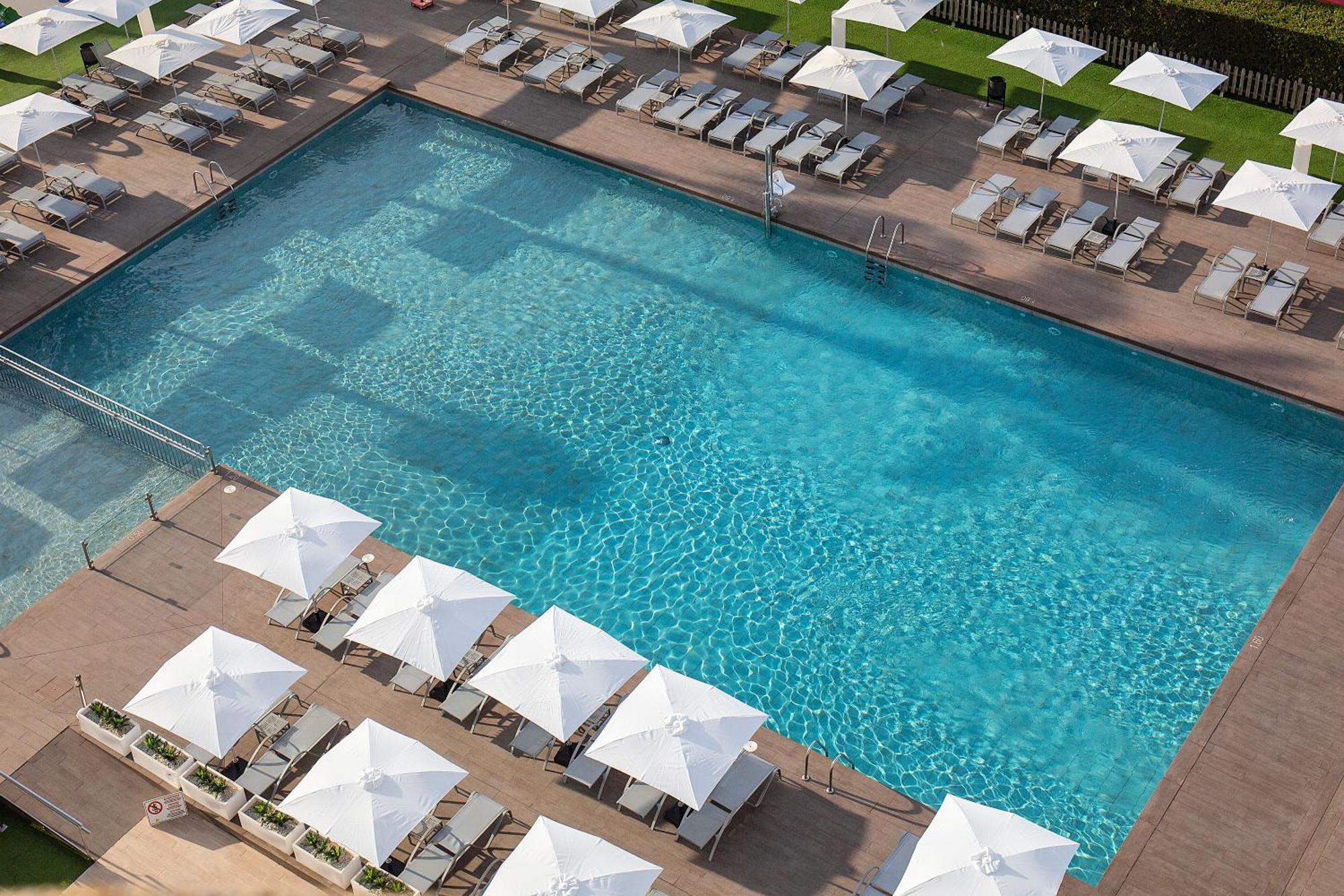 Bq Delfin Azul Hotel Порто де Алькудиа Экстерьер фото